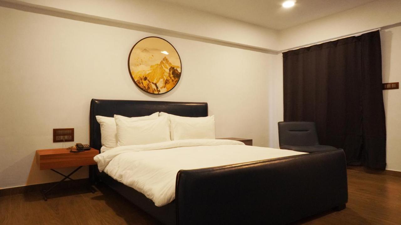 Shanti Resorts Valsad Extérieur photo